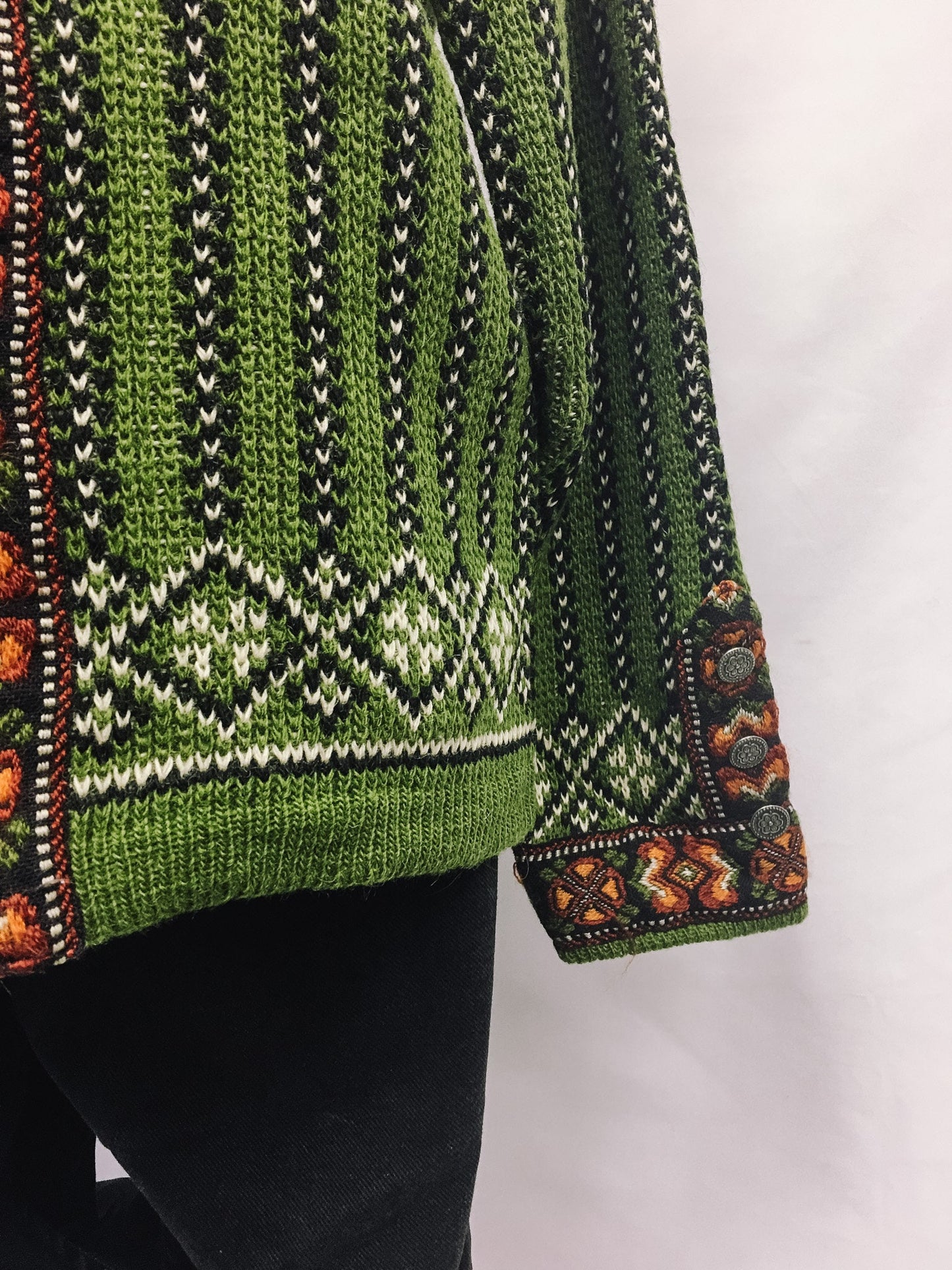 90s Nordstrikk Nordic Green Embroidered Wool Cardigan With Metal Clasp Enclosure, Vintage Wool Nordic Sweater, Made in Norway