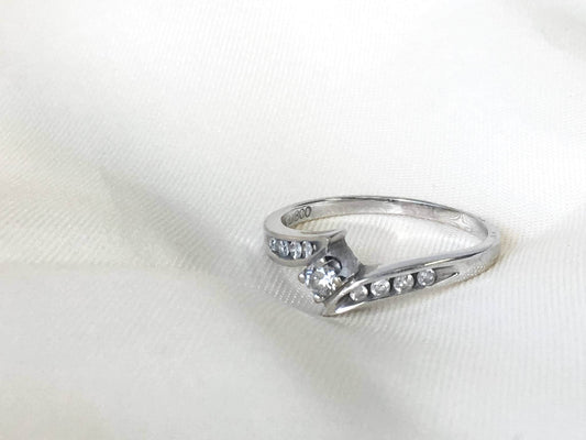Vintage 10k White Gold Diamond Bypass Engagement Ring, Marked Libco, Size 4.75