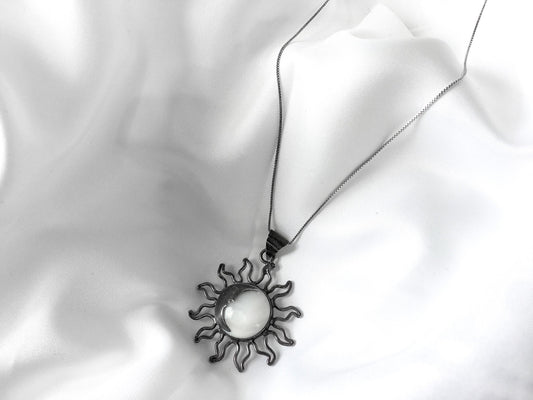 Vintage Sun and Moon Silver and White Stone 925 Mexico Necklace